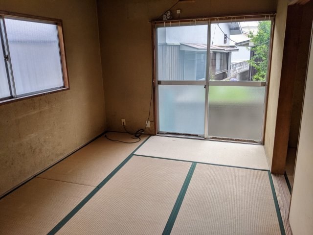 CREATOR: gd-jpeg v1.0 (using IJG JPEG v62), quality = 85