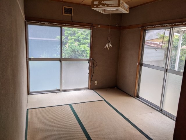 CREATOR: gd-jpeg v1.0 (using IJG JPEG v62), quality = 85