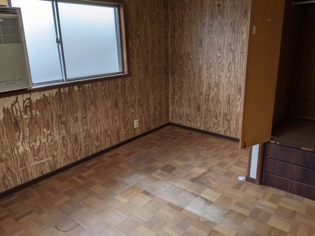 CREATOR: gd-jpeg v1.0 (using IJG JPEG v62), quality = 85