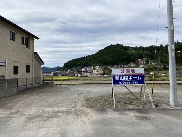 CREATOR: gd-jpeg v1.0 (using IJG JPEG v62), quality = 85