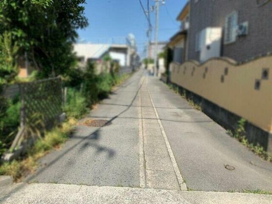 1060596757-6