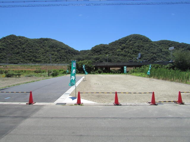 6978873024-11