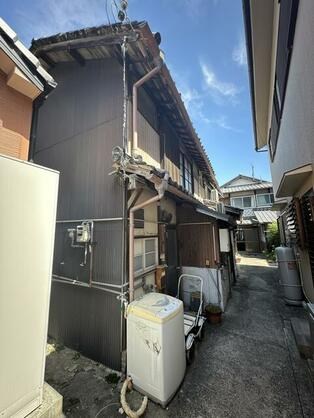 6990998133-2