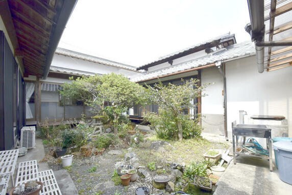 6990348239-26