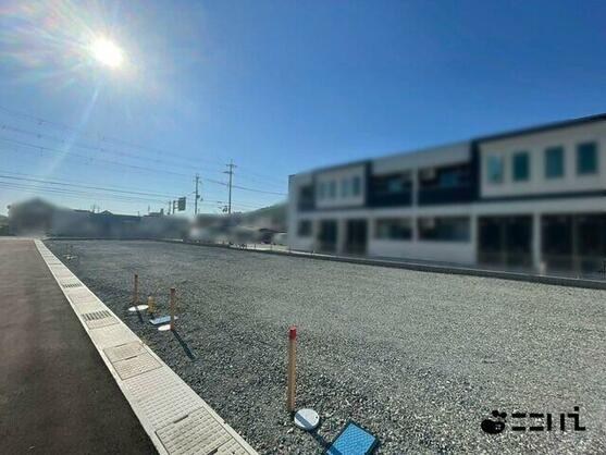 1040124396-6