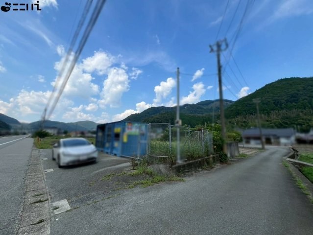 CREATOR: gd-jpeg v1.0 (using IJG JPEG v62), quality = 85