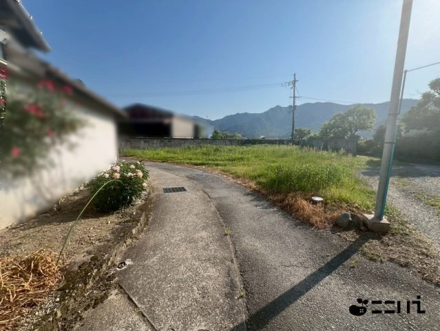 CREATOR: gd-jpeg v1.0 (using IJG JPEG v62), quality = 85