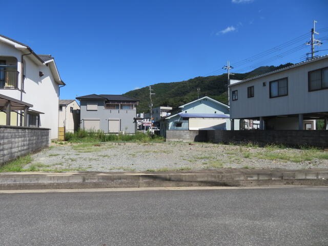 5104676885-4