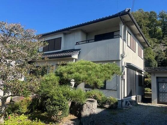 6983836943-2