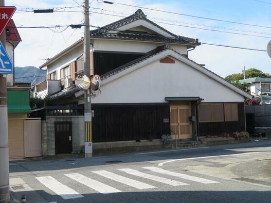 宍粟市 山崎町鹿沢（播磨新宮駅） 2階建 ７ＤＫ