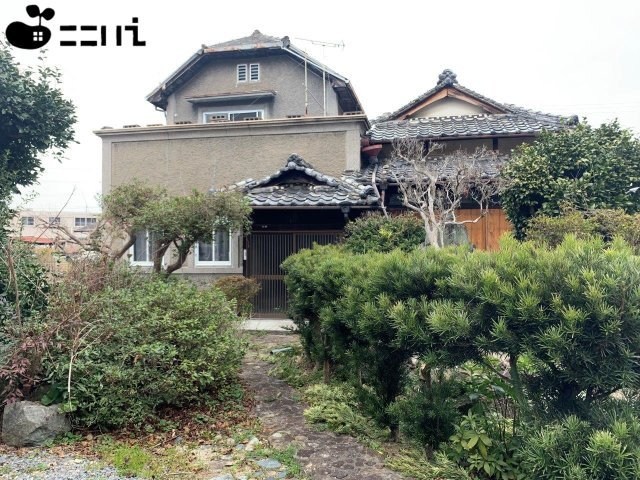 CREATOR: gd-jpeg v1.0 (using IJG JPEG v62), quality = 85