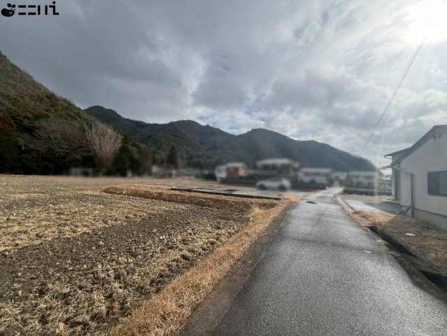 CREATOR: gd-jpeg v1.0 (using IJG JPEG v62), quality = 85